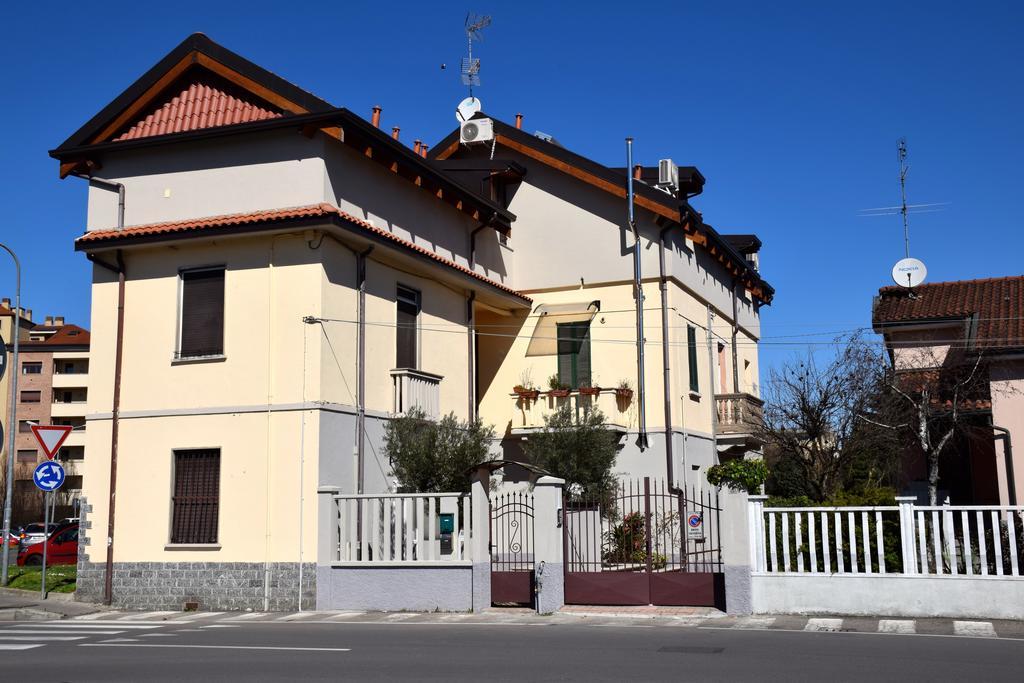 B&B Leonardo Ро Екстериор снимка